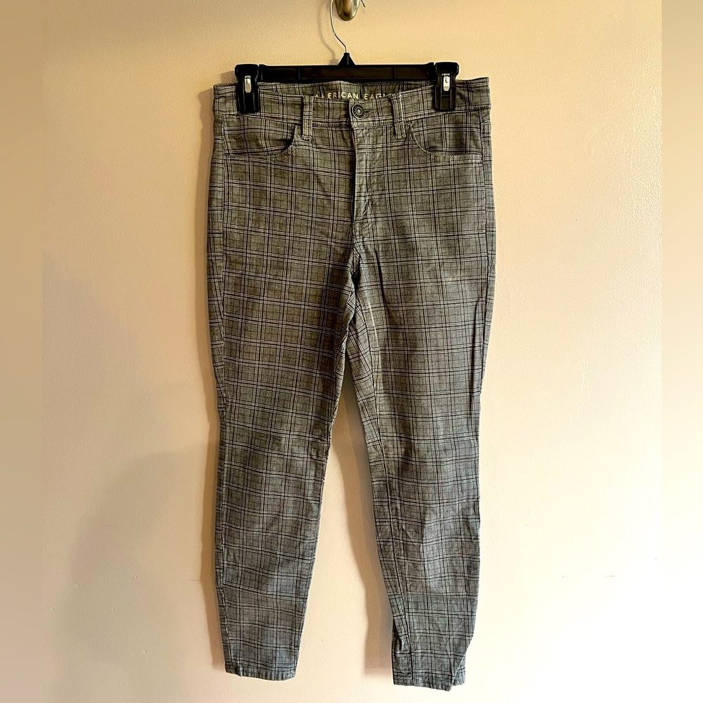 Checkered AMERICAN EAGLE Jeans - Size 6